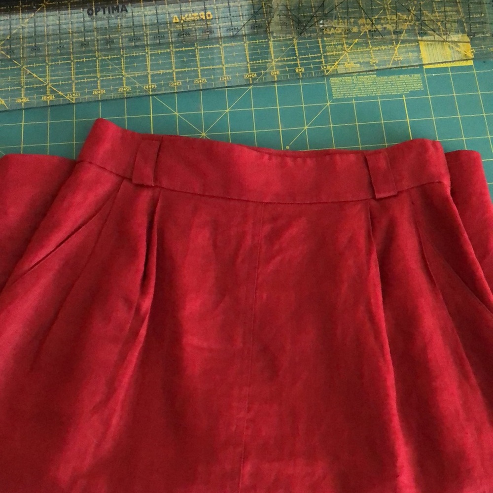 Valerie Stevens linen fully lined skirt circa 90’s